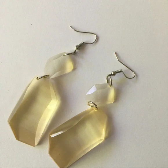 VTG 🌼 Golden Curated Trio jewelry set - Picture 13 of 16